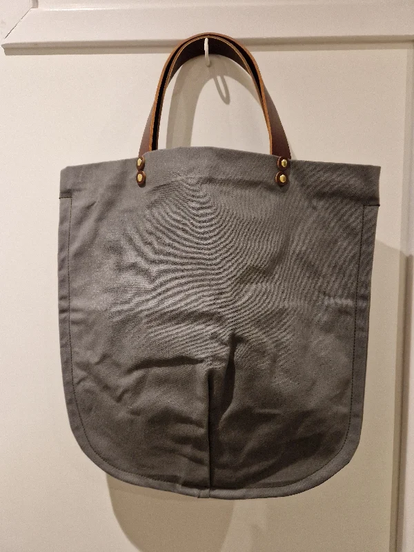 Seasonal Clearance Bags For Summer TOTELY GRAB in Grey with brown handles
