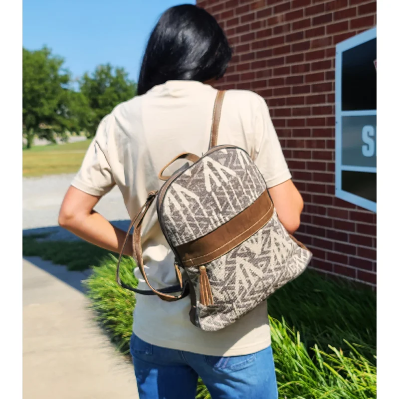 Cyber Monday Discounts On Bags Myra Aztec Back Pack