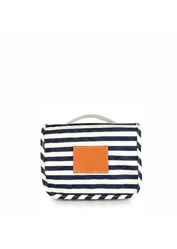 Comfortable Chic FELIX HANGING TOILETRY BAG - NAVY STRIPE