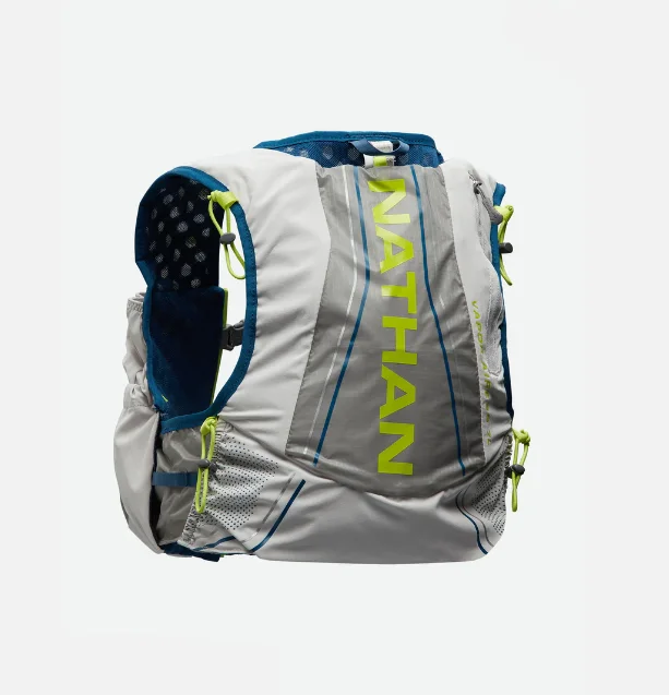 Vintage-Inspired Vapor Airess 2.0 7 Liter Women's Hydration Pack