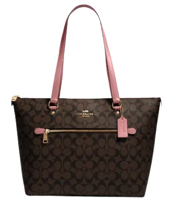 Minimalist Bags For Clean And Modern Aesthetics Coach Gallery Tote In Signature Canvas Minimalist Bags For Clean And Modern Aesthetics Coach Gallery Tote In Signature Canvas