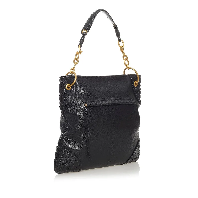 Luxurious Bags With Limited-Time Offers Bottega Veneta Intrecciato Leather Shoulder Bag (SHG-28132) Luxurious Bags With Limited-Time Offers Bottega Veneta Intrecciato Leather Shoulder Bag (SHG-28132)