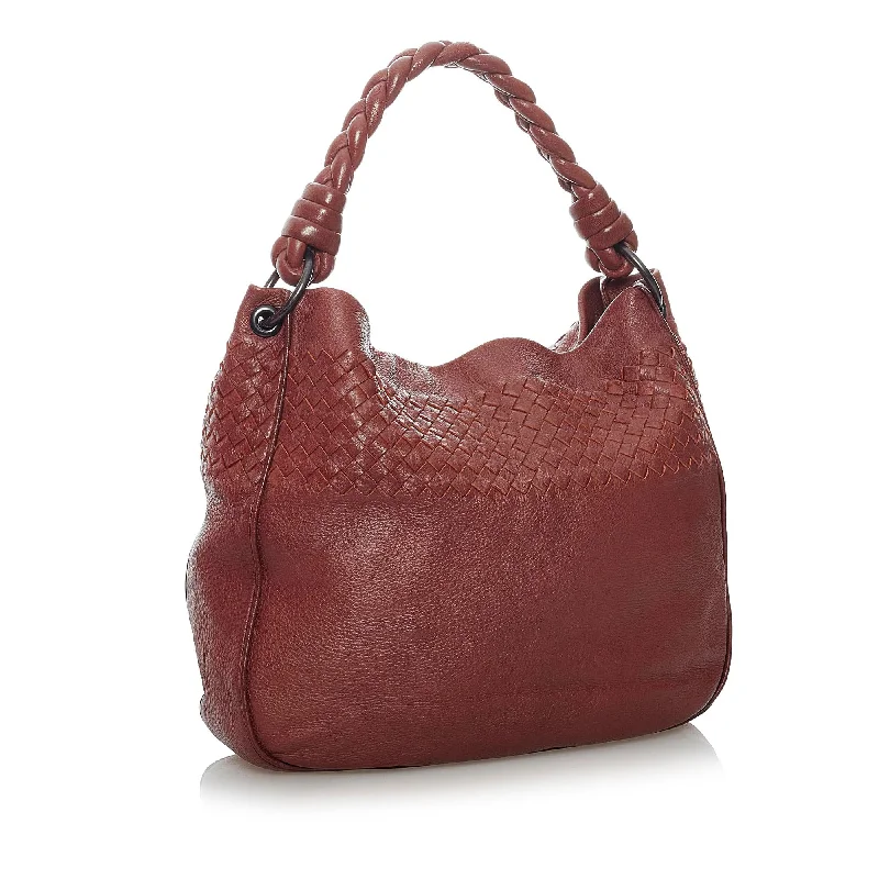 Festive Holiday Gift Bags Bottega Veneta Intrecciato Leather Shoulder Bag (SHG-29867) Festive Holiday Gift Bags Bottega Veneta Intrecciato Leather Shoulder Bag (SHG-29867)