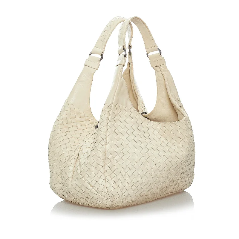 Stylish And Affordable Bags For Every Occasion Bottega Veneta Intrecciato Leather Shoulder Bag (SHG-29946) Stylish And Affordable Bags For Every Occasion Bottega Veneta Intrecciato Leather Shoulder Bag (SHG-29946)