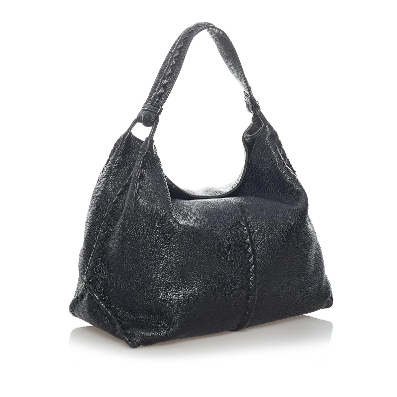 Lightweight And Functional Bags For Travel And Work Bottega Veneta Intrecciato Leather Shoulder Bag (SHG-31357) Lightweight And Functional Bags For Travel And Work Bottega Veneta Intrecciato Leather Shoulder Bag (SHG-31357)