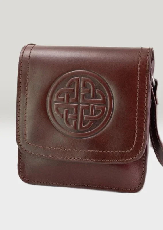 Lightweight And Functional Bags For Travel And Work Lee River Morrigan Celtic Shoulder Bag | Brown Lightweight And Functional Bags For Travel And Work Lee River Morrigan Celtic Shoulder Bag | Brown