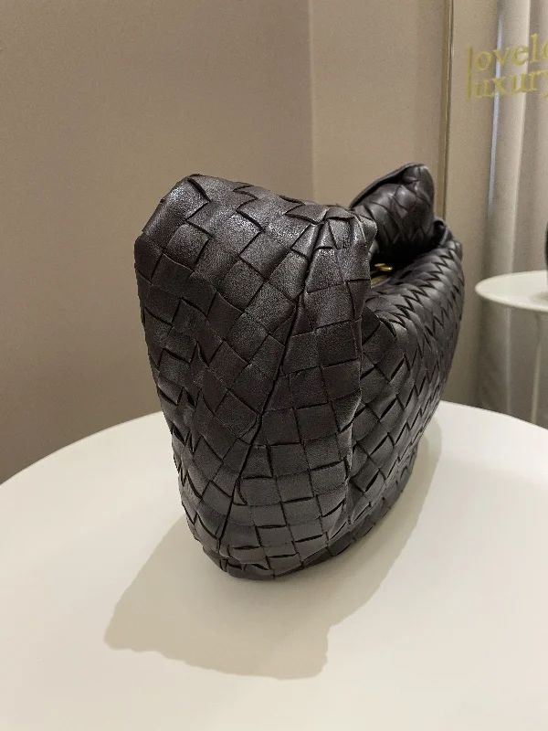 Anti-Theft And Budget-Friendly Bags Bottega Veneta Jodie Shoulder Bag Potion Dark Ebene Leather Anti-Theft And Budget-Friendly Bags Bottega Veneta Jodie Shoulder Bag Potion Dark Ebene Leather