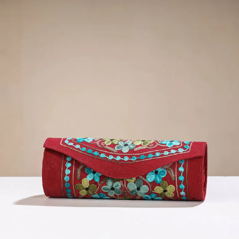 Edgy Bags For Bold And Daring Fashionistas Red - Original Chain Stitch Crewel Embroidery Velvet Clutch Edgy Bags For Bold And Daring Fashionistas Red - Original Chain Stitch Crewel Embroidery Velvet Clutch