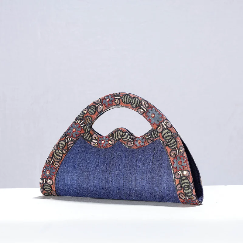 Flash Sale On Premium Bags Blue - Handpainted Kalamkari Natural Dyed Ghicha Silk Hand Clutch Bag Flash Sale On Premium Bags Blue - Handpainted Kalamkari Natural Dyed Ghicha Silk Hand Clutch Bag