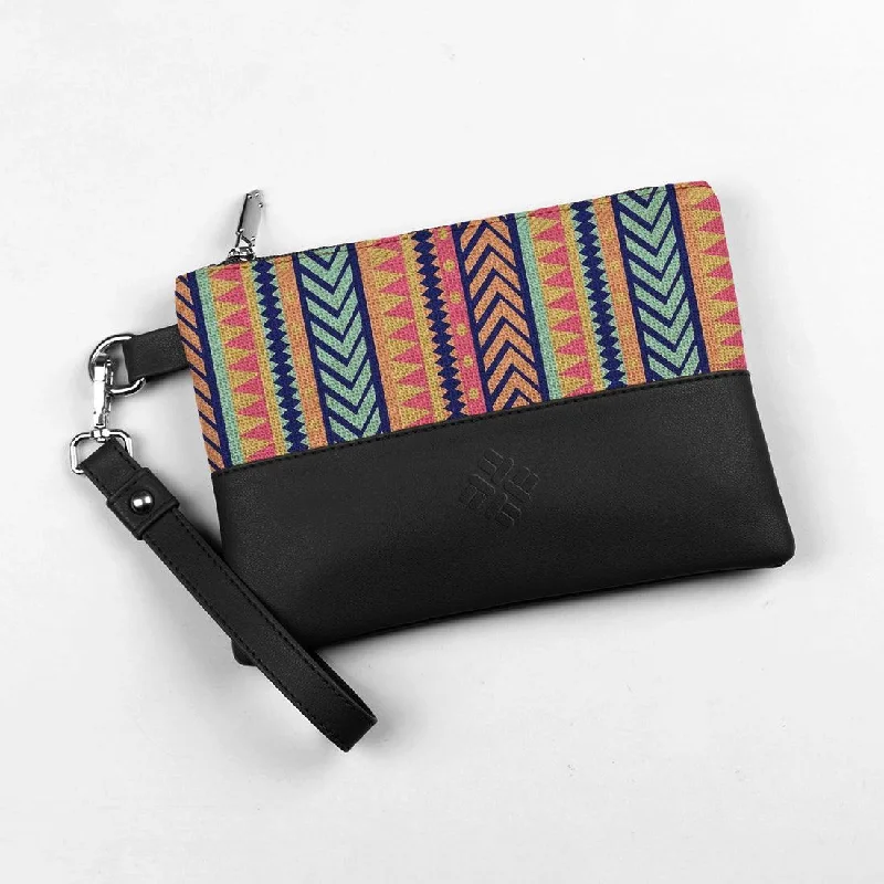 Bag For Luxury Lovers Black Toiletry Pouch African Arrow