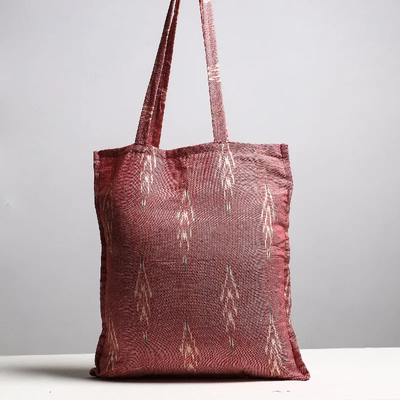Eco-Friendly Bags For Sustainable Fashion Lovers Peach - Handcrafted Pochampally Ikat Weave Cotton Jhola Bag Eco-Friendly Bags For Sustainable Fashion Lovers Peach - Handcrafted Pochampally Ikat Weave Cotton Jhola Bag