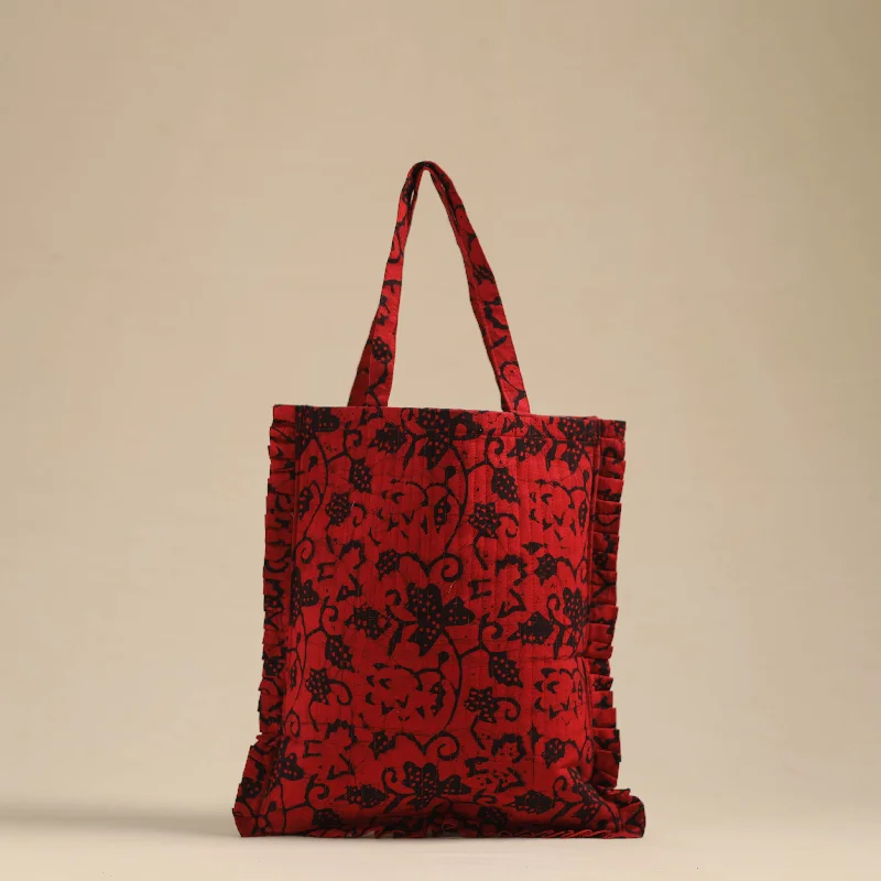 Chic Bags For Office Professionals And Urban Dwellers Handcrafted Cotton Frill Jhola Bag 08 Chic Bags For Office Professionals And Urban Dwellers Handcrafted Cotton Frill Jhola Bag 08