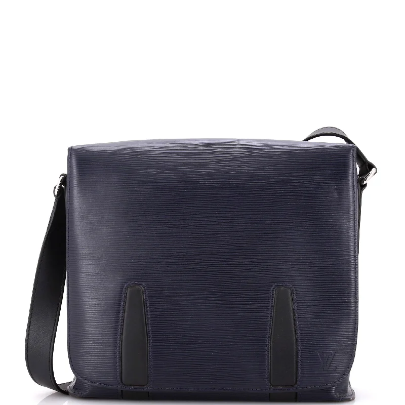 Versatile Bags That Suit Any Outfit Or Event Harrington Messenger Bag Epi Leather PM Versatile Bags That Suit Any Outfit Or Event Harrington Messenger Bag Epi Leather PM