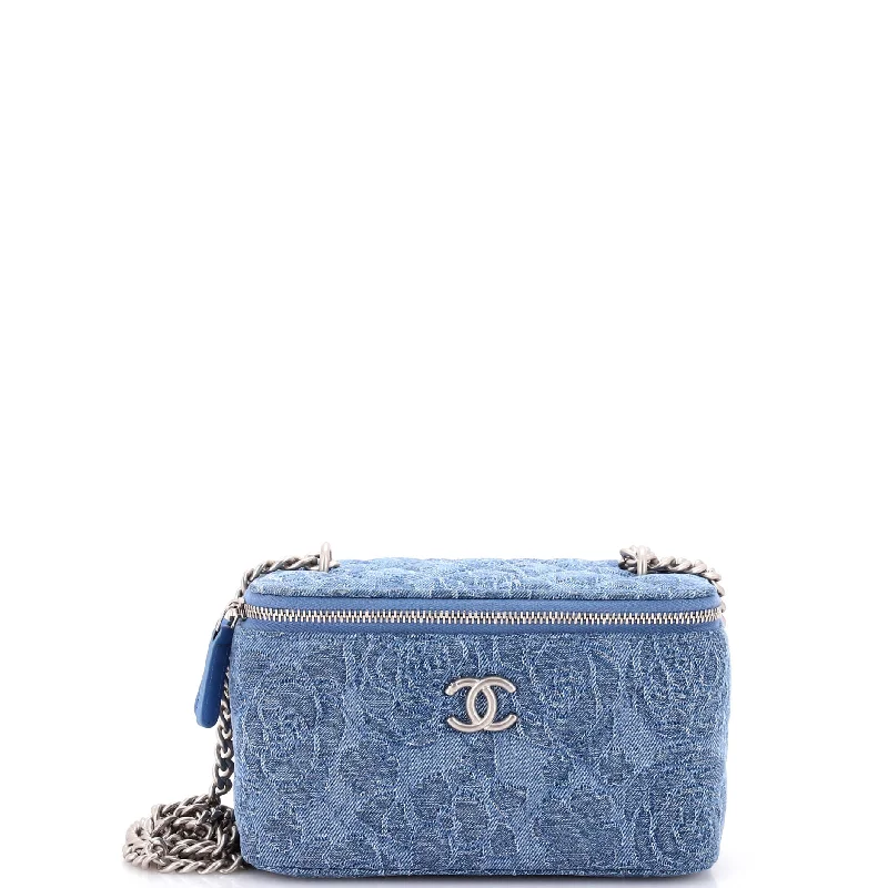Vintage Bags For Retro And Classic Fashion Lovers Sweet Heart Vanity Case with Chain Quilted Camellia Denim Small Vintage Bags For Retro And Classic Fashion Lovers Sweet Heart Vanity Case with Chain Quilted Camellia Denim Small