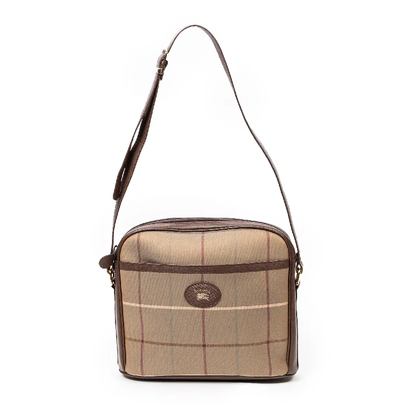 Versatile Bags That Suit Any Outfit Or Event Vintage Burberrys Slip Pocket Shoulder Bag Versatile Bags That Suit Any Outfit Or Event Vintage Burberrys Slip Pocket Shoulder Bag